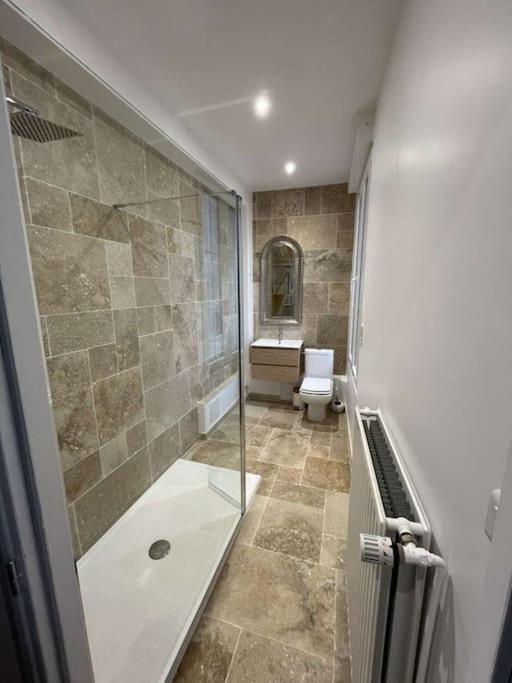 Maison Avec Cours Privative Apartment Nesle